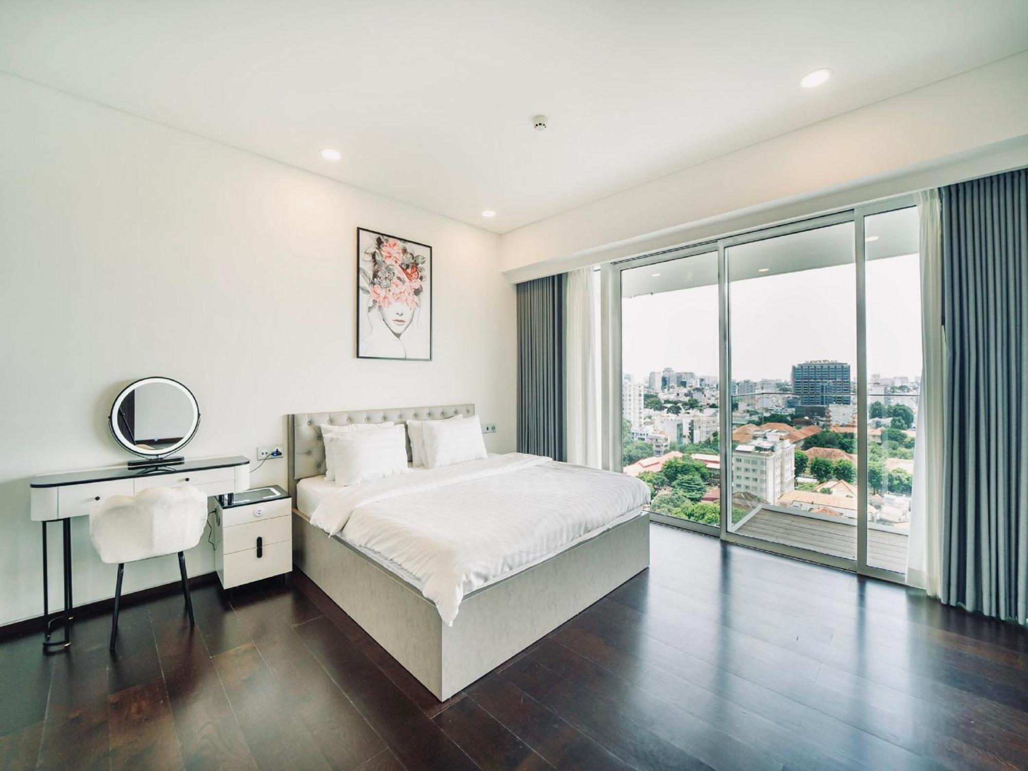 Villa Serenity Saigon Sky - Free One Way Airport Shuttle