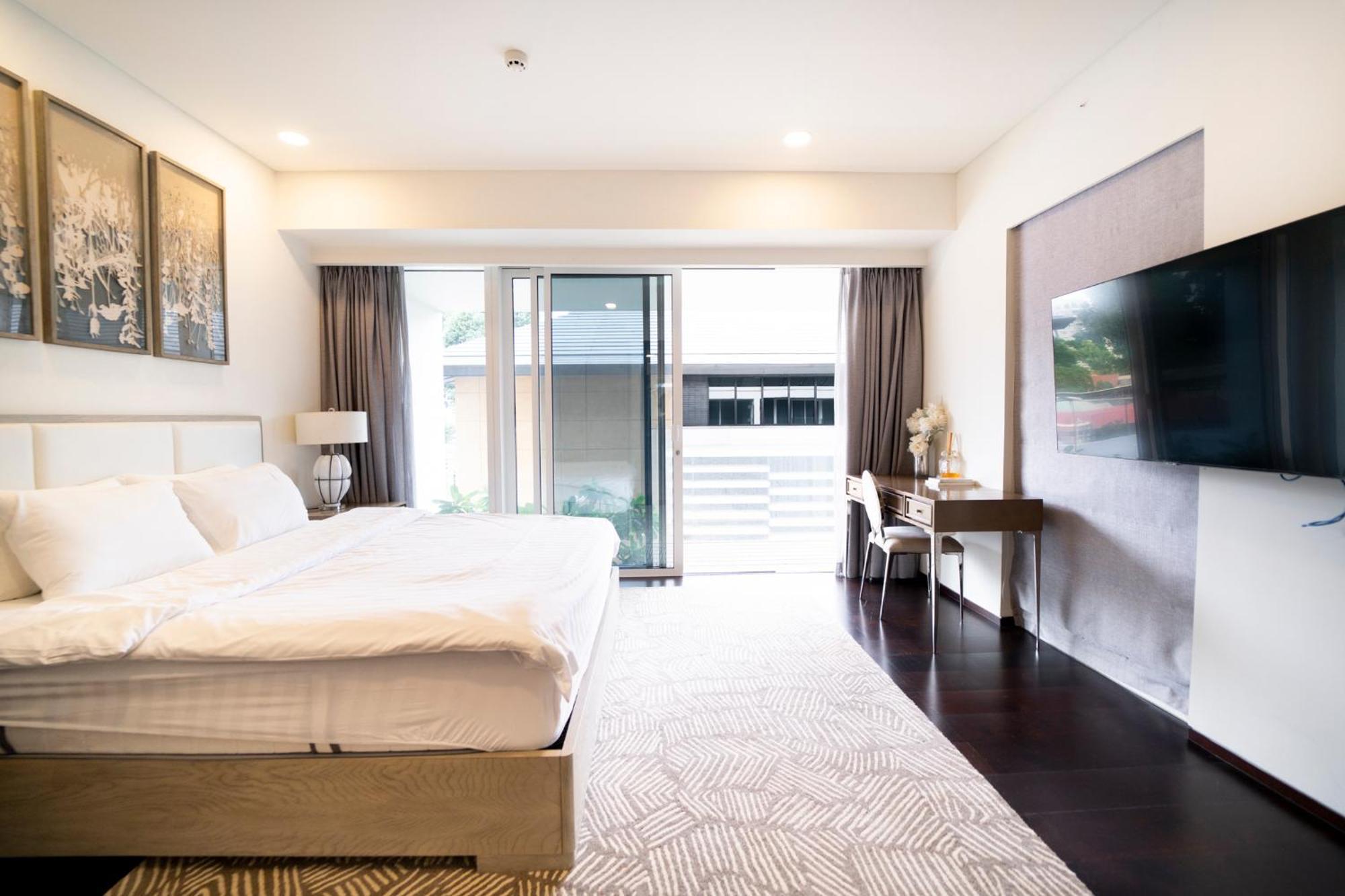 Villa Serenity Saigon Sky - Free One Way Airport Shuttle *